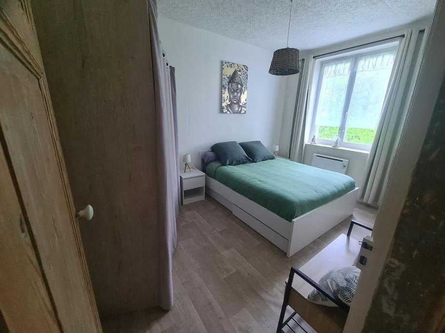 Appartement Confort 48m2 - 1 - Sur
